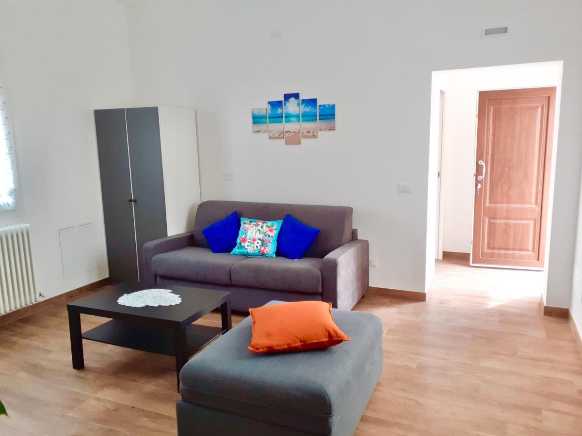 Casa Vacanze Con Vista Mare E Giardino - Amanecer Marzocca di Senigallia Εξωτερικό φωτογραφία
